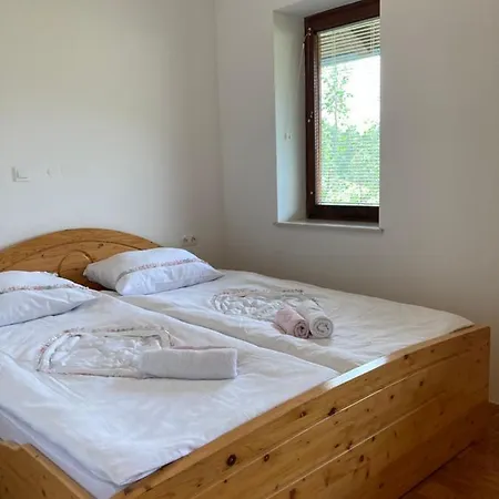 Pensión Vrtacnik 2*